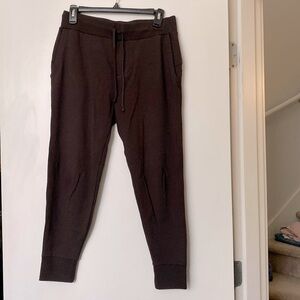 Cuyana French terry jogger dark brown size small excellent condition flawless!